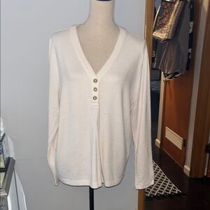 LOFT Cream Buttoned Relaxed Blouse Size XL.